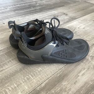 Vivo Barefoot Motus Strength